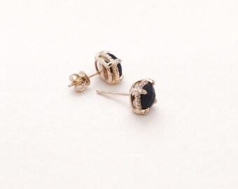 Gemstone and Diamond Stud Earring: 14K Yellow Gold