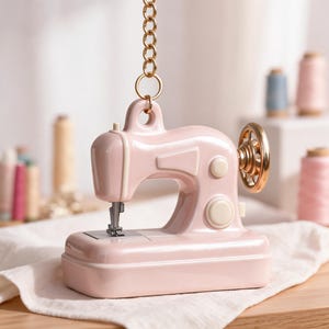 Sewing Machine Keychain STL File | Vintage Cottagecore Bag Charm Pendant 3D Print