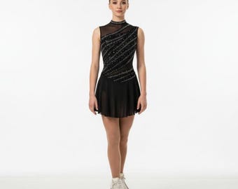 Vestido negro de malla con pedrería / Traje asimétrico de patinaje / Conjunto de baile sobre hielo sin mangas