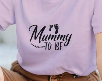 Blivande mamma-t-shirt | Graviditetsmeddelande-tröja | Present till nybliven mamma | Blivande mamma-tröja | Topp med avslöjande av bebisen | Babyshower-present | Väntans mamma