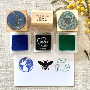 Jeu de tampons encreur Terre, bourdon et recyclage avec tampons encreurs | Artisanat respectueux de l'environnement pour les enfants | Estampage vert DIY