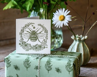 Hedgerow Bumblebee Wreath Rubber Stamp for Crafting, Cardmaking, and Wildlife-Inspired Art
