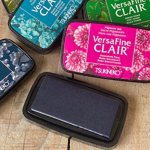 VersaFine Clair Ink Pad | Ink Pad for Fine Detail | Fast Drying Ink | 19 colours available | Tsukineko | High Quality Eco Ink Pad