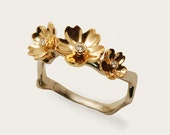 sakura 18 k gold ring