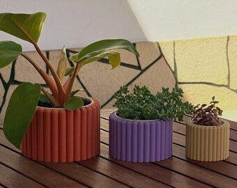 Ribbed planter – 3D printed indoor plant pot