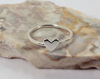 Bague empilable coeur, argent sterling, réalisée sur commande