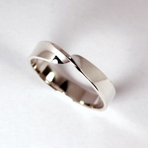 Sterling Silver Mobius Twist Ring, 4mm Wide, Made to Order