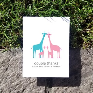 Giraffen Zwilling Danke Karten. Babyparty Dankeskarten. Zwillings Baby Dankeschön. Personalisiertes Briefpapier (10er Set)
