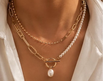 Layered Gold Pearl Necklace, Modern Toggle Clasp, Minimalist Elegant Jewelry