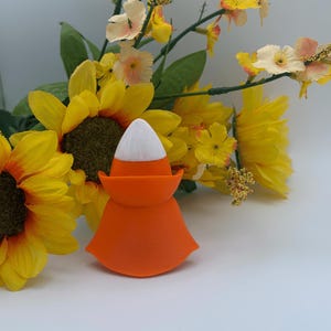 Candy Corn Vampire Figure – 3D Printed Halloween Decor