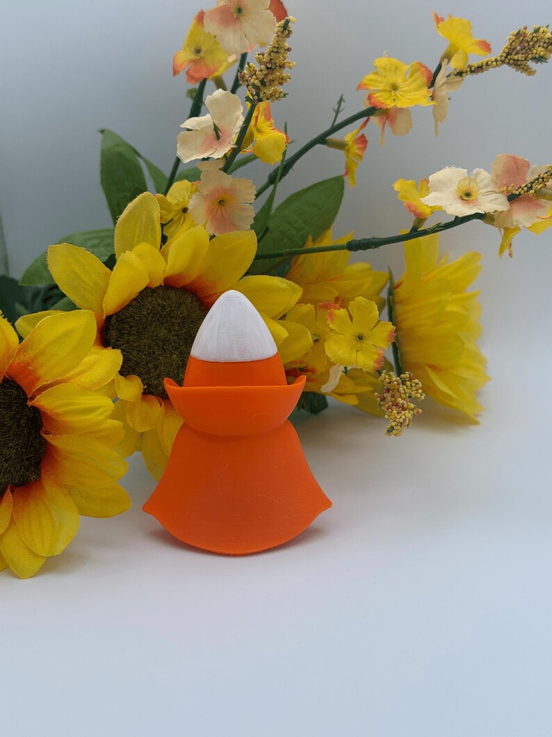 Candy Corn Vampire Figure – 3D Printed Halloween Decor