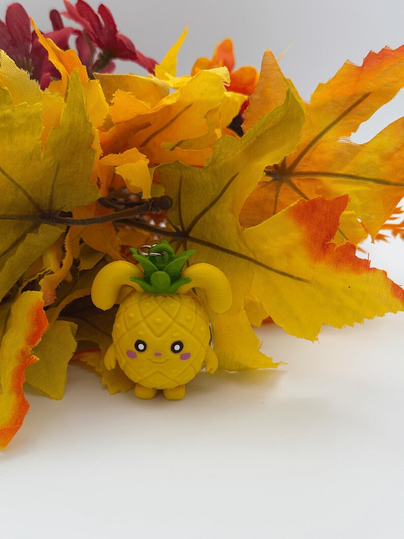 Cute Pineapple Bunny Keychain – 3D Printed Kawaii Fruit Bunny Charm