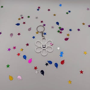3D Printed Smiley Daisy Keychain