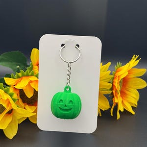 Jack O Lantern Pumpkin Keychain, 3D Printed Halloween Charm