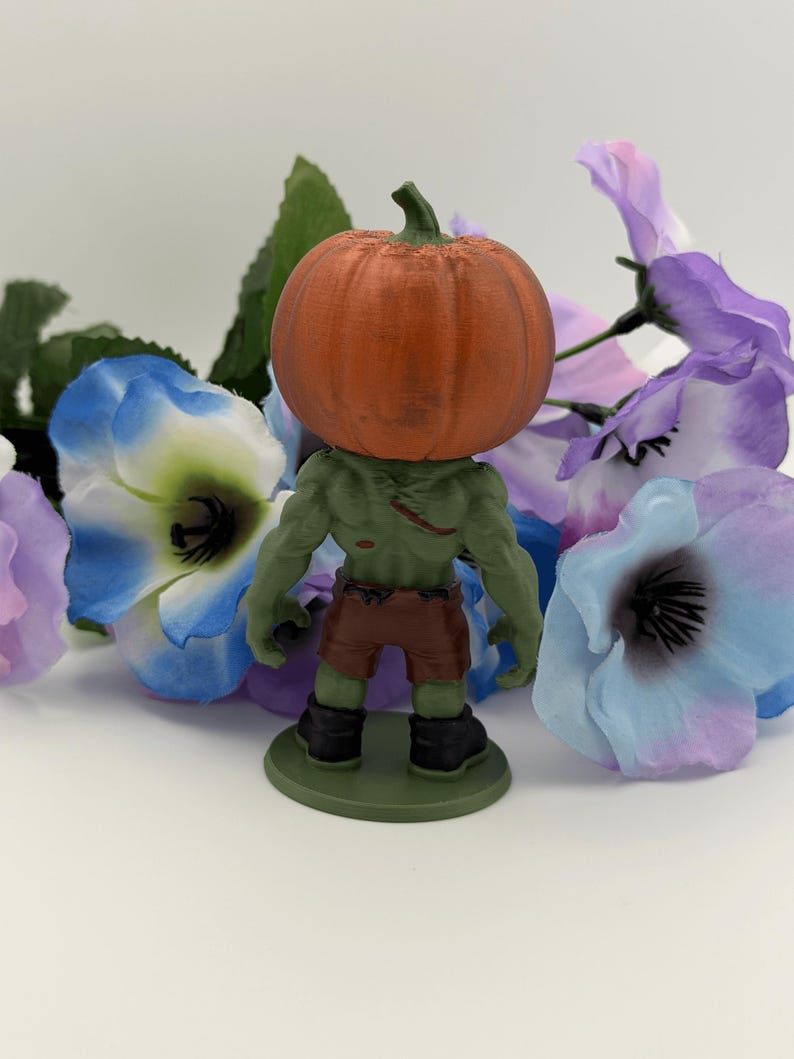 Pumpkin Head Zombie – Hand-Painted 3D Printed Halloween Decor Figure