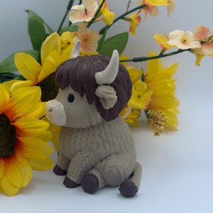 Cute Highland Cow Figure – 3D Printed PLA Decor