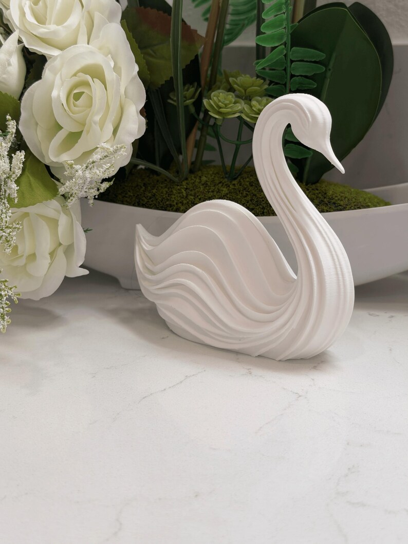 Abstract Swan Sculpture 3D Print, Modern Swan Statue, Elegant Home Decor