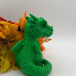 3D Printed Dragon Figurine – Decorative Dragon in Your Choice of Color