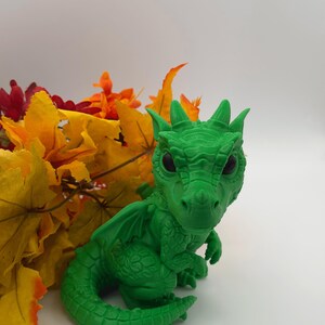 3D Printed Dragon Figurine – Decorative Dragon in Your Choice of Color