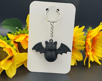 3D Printed Bat Keychain | Spooky Gothic Halloween Charm | PLA Plastic Bag Accessory