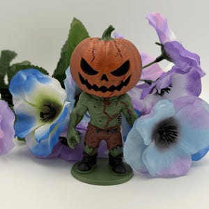 Pumpkin Head Zombie – Hand-Painted 3D Printed Halloween Decor Figure