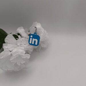 LinkedIn NFC keychain 3D printed