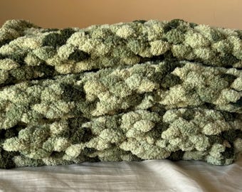 Handwoven Soft Chunky Chenille Yarn Crochet Throw Blanket, Several Colors and Sizes