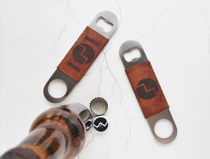 Custom Logo Bar Blade, Pick your leather and stitch colour image 2