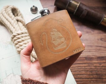 Petaca náutica personalizada