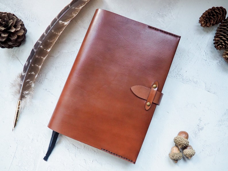 Leather Book Cover with Clasp A5 Leather Notebook Cover BUJO, Sketchbook Cover Personalised Book Cover image 9