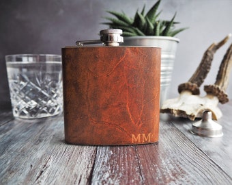 Custom Leather Flask, engraved hip flask, personalised wedding flask, customised birthday hip flask, groomsmen gift, rustic leather flask