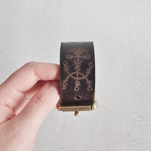 Rune Leather Cuff, Icelandic Stave Viking Bracelet, Nábrókarstafur bind runes