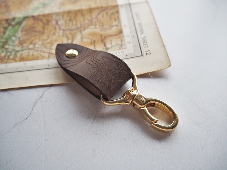 Snowdon key fob, personalised leather keyfob mountain hiking accessories mountaineering gift topography leather map keyring fathers day image 3