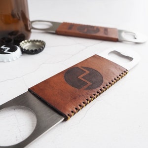 Custom Logo Bar Blade, Pick your leather and stitch colour image 4