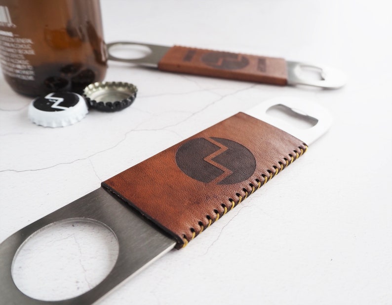 Custom Logo Bar Blade, Pick your leather and stitch colour image 4