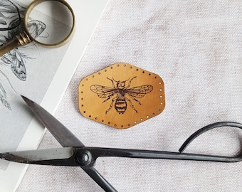 Honey Bee Patch, vintage style leather patch outdoor gift bee patch insect stocking filler scout patch outdoorsy gift entomology patch bugs