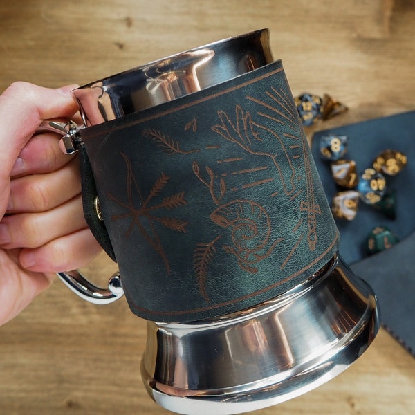 D&D Tankard, with removable leather wrap, the dungeoneers tankard