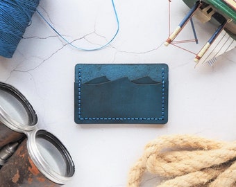 The Ocean Wave Card Holder