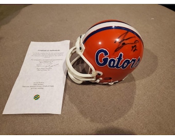 Mini casco firmado por Jevon Kearse, Florida Gators Titans, con certificado de autenticidad.