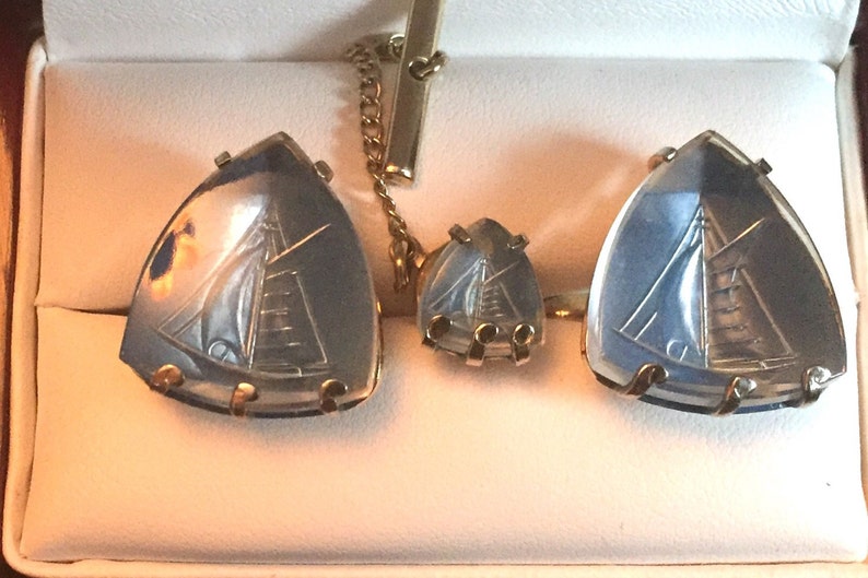 RARE Vintage Swank Arts of the World Crystal Sailboat Cufflink Set image 1