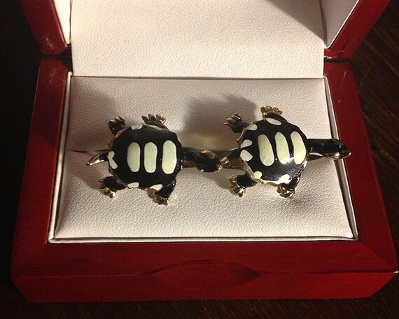 Broche Vintage Swank 