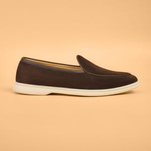 Men’s Coffee suede loafers with matching belt, coordinated set, luxury slip-on shoes