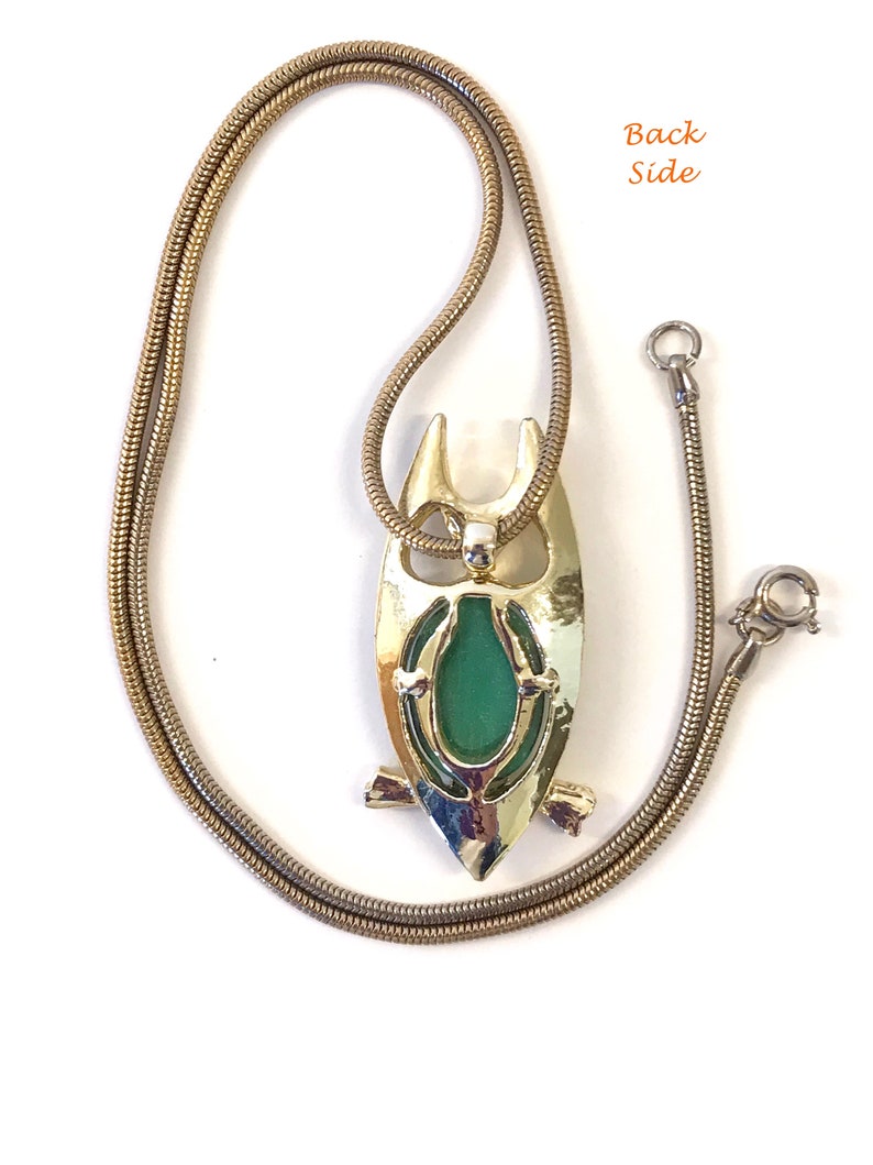 Mother/'s Day Gift for Her Green Necklace Gold Tone Necklace Owl Jewelry Pendant Necklace Owl Necklace Owl Gifts Metal Jewelry