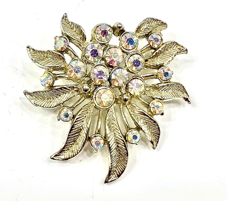 Crystal Flower Pin Silver Rhinestone Brooch Aurora Borealis Rhinestone Pin Mother/'s Day Gift for Her Mid Century Vintage Jewelry