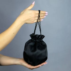 Elegante borsa in raso nero borsa porta soldi borsa in pizzo abito nero borsa da sposa borsa da sera in raso di seta nera