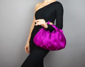 Torebka w kolorze fuksji, satyna w kolorze fuksji z japońskim węzłem, torebka na imprezę, torebka na bal maturalny, torebka dla druhny, torebka w stylu furoshiki, torebka w kolorze fuksji, mała torebka wieczorowa