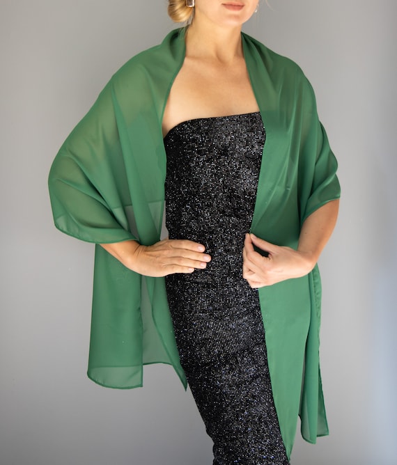 Green shrugs offers and boleros
