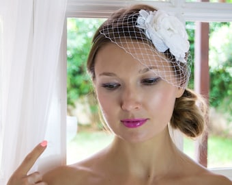Birdcage veil / russian veil / elegant , couture and classical bridal veil white birdcage headpiece headband or clip / couture bride