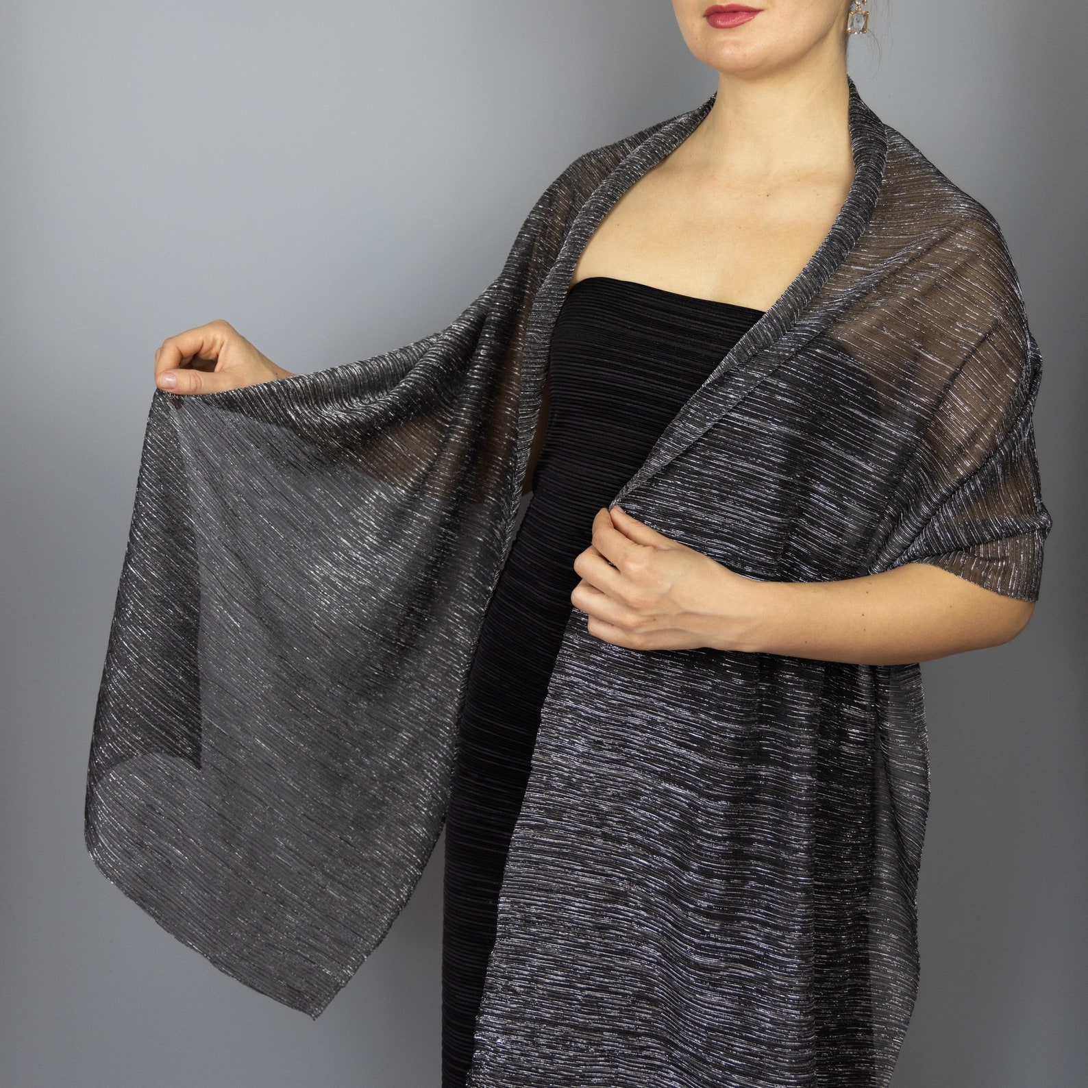 silver sparkly wrap