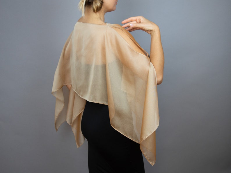 Gold Chiffon Cape Wrap Shrug Brautkleid, schwarzer Luxus Abend Shrug, Abend Cape, Schulter Cape, Farben erhältlich Bild 2